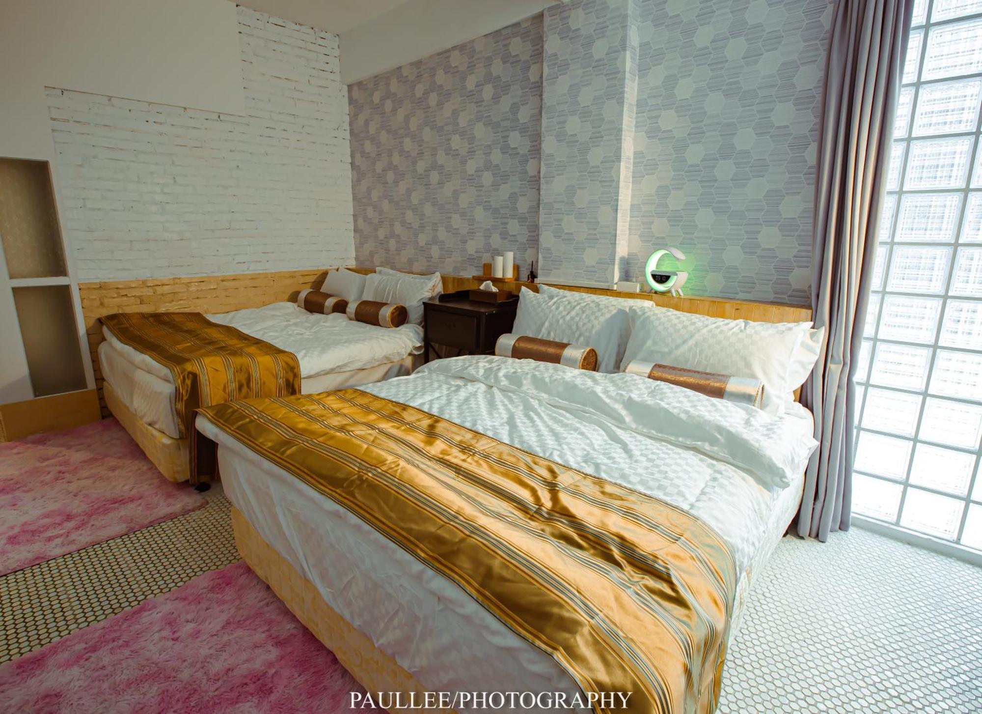 白狗公寓amo B&B市區金三角 東大門夜市 Hualien stad Exteriör bild