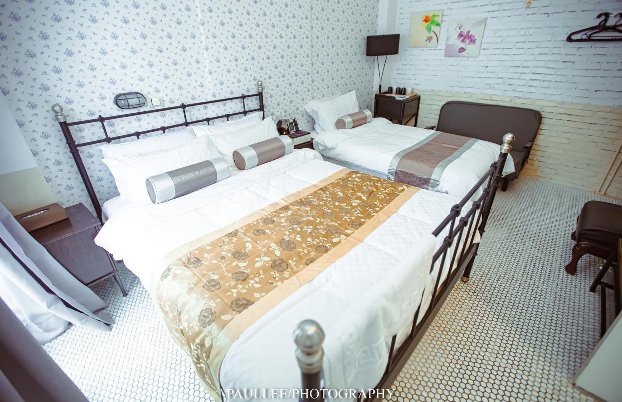 白狗公寓amo B&B市區金三角 東大門夜市 Hualien stad Exteriör bild