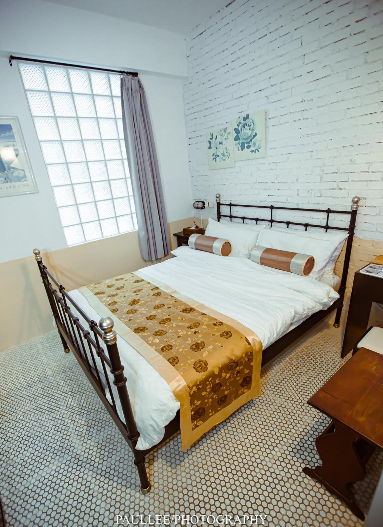 白狗公寓amo B&B市區金三角 東大門夜市 Hualien stad Exteriör bild